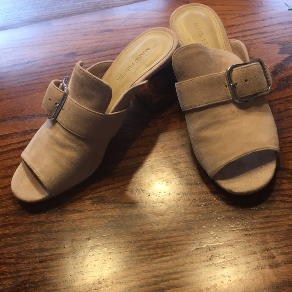 Mirror heel Marc Fisher mules